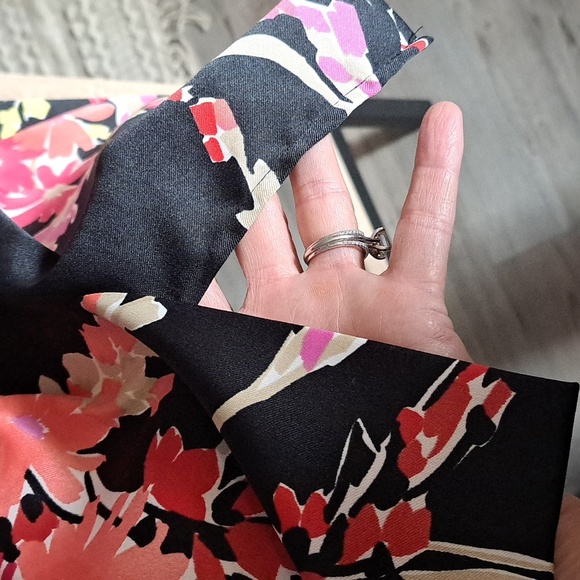 Multi color sleeveless sheath dress size 6 - Picture 5 of 5